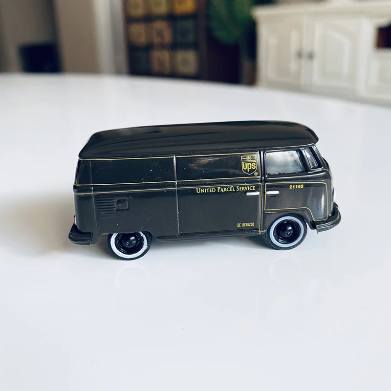 Tik Diecast Lydinio, 1:64 Juoda Retro T1 Autobusas Modelis Suaugusiųjų Classic Kolekcija Statinio Ekranas Berniukas Žaislą Dovanų Ornamentu . ' - ' . 1