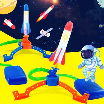 Vaikų Koja žengia Mažų Raketų Žaislai, Lauko Šviesos Metimu Plaukioja Flash Pradėti Raketų Vaikų Interaktyvūs Žaislai