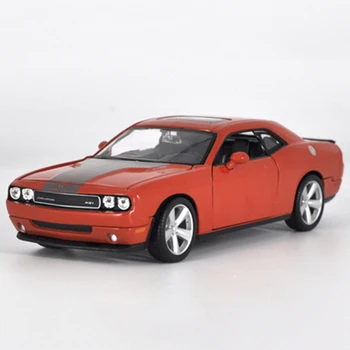 Maisto 1:24 Challenger Modeliavimas Lydinio Automobilio Modelį Amatų, Apdailos Kolekcijos Žaislas Įrankiai Dovana